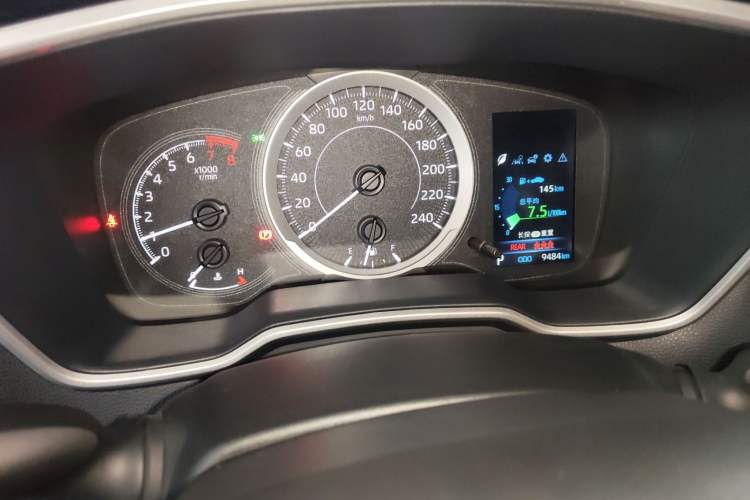 Used Toyota FRONTLANDER 2022 2.0L CVT Luxury Edition