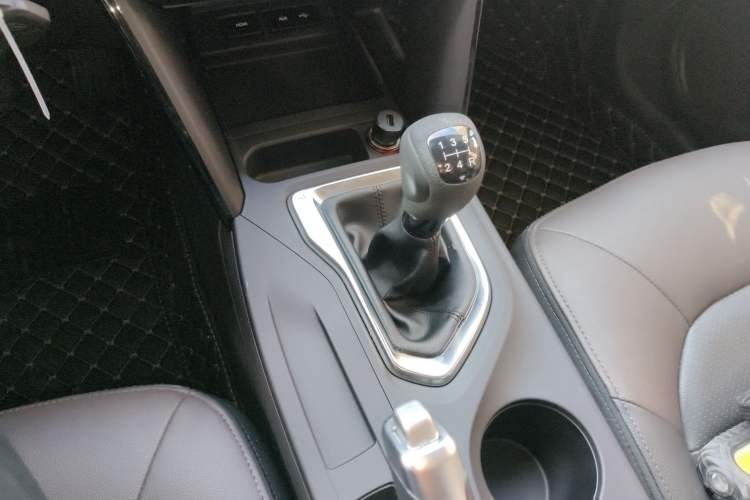 Used GAC Trumpchi GS4 2015 200T Manual Luxury Edition
