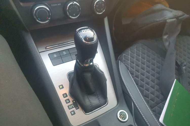 Used Skoda Octavia 2019 TSI230 DSG Luxury Edition
