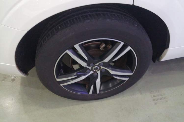 Used Volvo XC60 2019 T5 4x4 Zhiyuan Edition China VI Standard