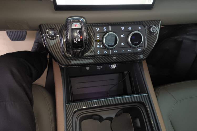 Used Land Rover Defender 2022 110 P400 Dark Edition