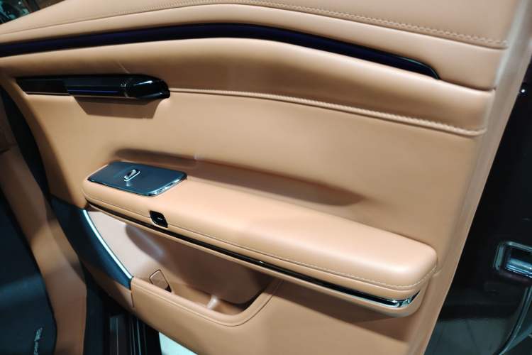 Used  HT 2024 825 Ultra-High Voltage LiDAR Edition
