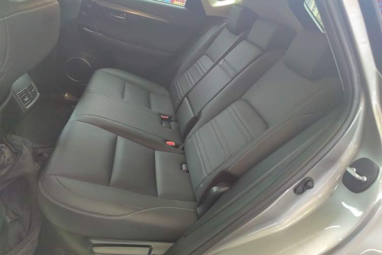 Used Lexus NX 2020 300h Front-Drive FENGSHANG Version China VI Standard
