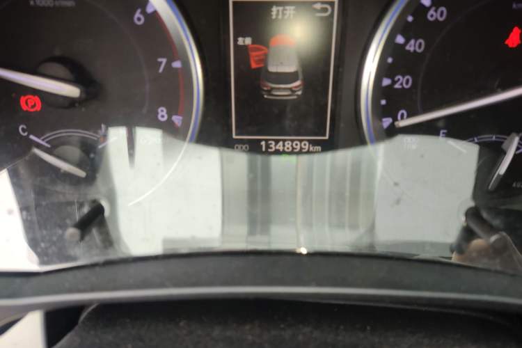 Used Toyota Highlander 2018 2.0T Four-Wheel Drive Luxury Edition 7 Seats China V Emission Standard