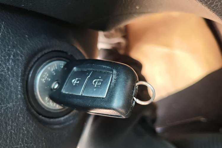 Used Nissan Tiida 2021 1.6L CVT Cool Edition
