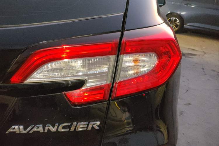 Used Honda Avancier 2019 240TURBO Two-Wheel Drive Prestige · Starry Sky Limited Edition
