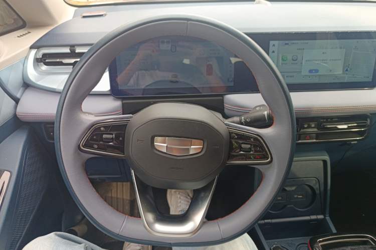 TDK.VehicleDetails.img