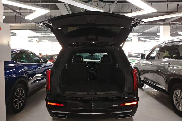 Used Cadillac XT6 2022 2.0T Six-Seater Four-Wheel-Drive Luxury Version