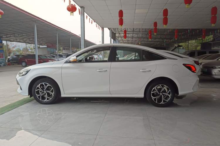 Used MG 5 2023 180 DVVT Manual Fashion Edition