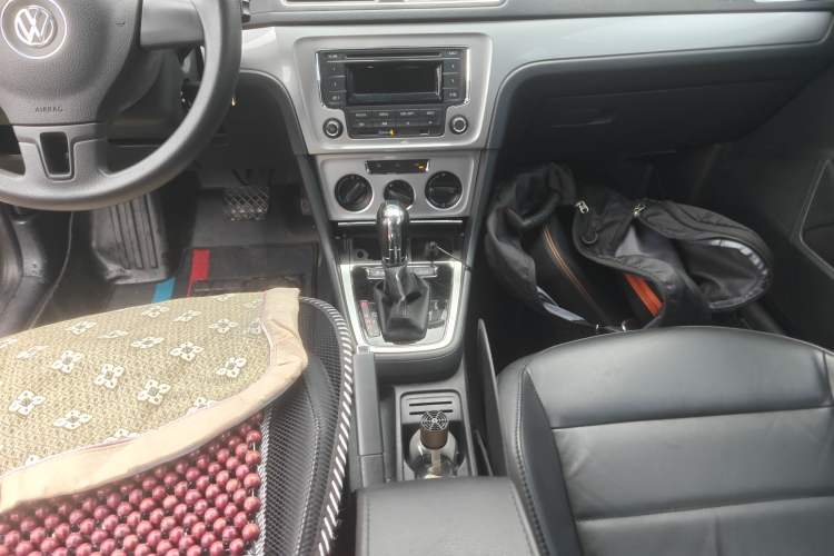 Used Volkswagen Gran Lavida 2013 1.6L Automatic Comfort Model