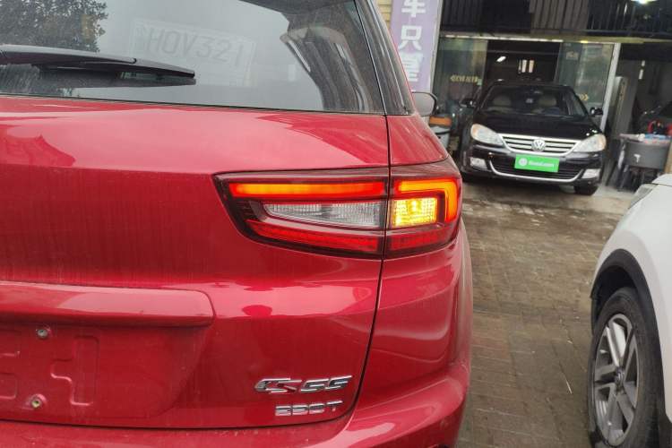 Used Changan CS55 2018 1.5T Automatic Colorful Edition China V Standard
