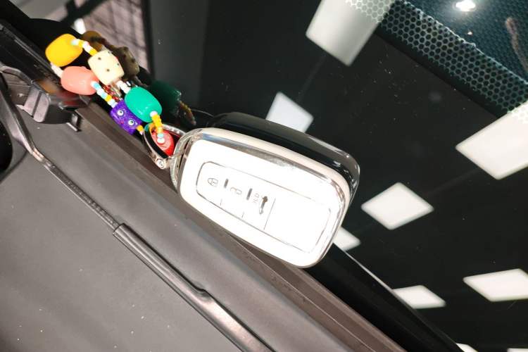 Used Toyota Avalon 2022 2.5L Luxury Edition
