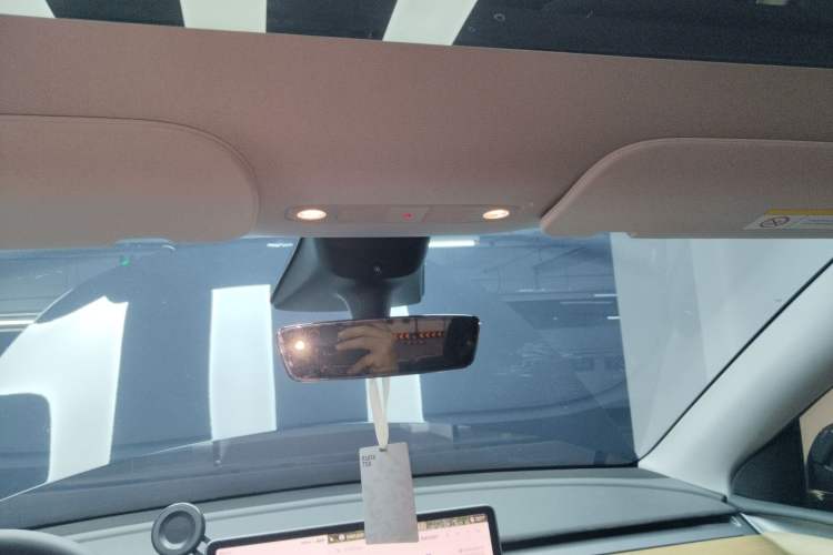 Used Tesla Model Y 2022 Rear-Wheel-Drive Version