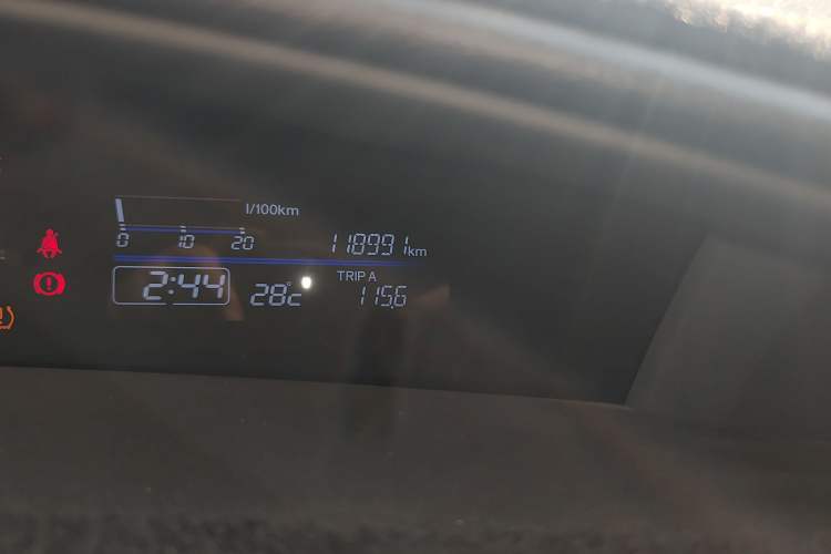 Used Honda Jade 2017 1.8L automatic Comfort version 5 seats