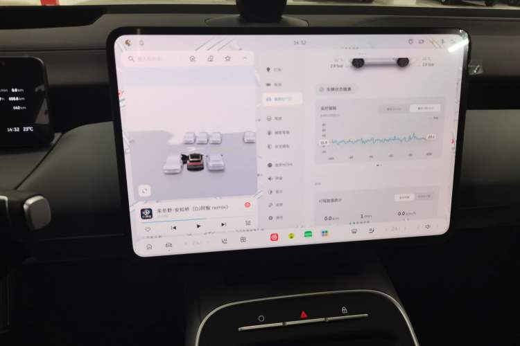 Used Nio ET5T 2025 75 kWh Touring
