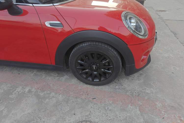 Used MINI MINI 2018 1.5T COOPER Classic Edition
