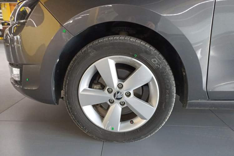 Used Skoda Rapid 2016 1.6L Automatic Chuanxing Edition
