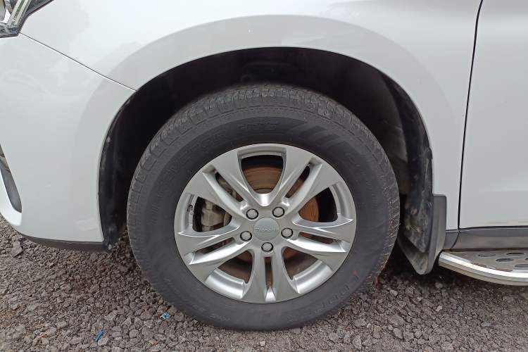 Used Haval M6 2019 1.5T DCT Two-Wheel Drive Elite Version China VI Standard
