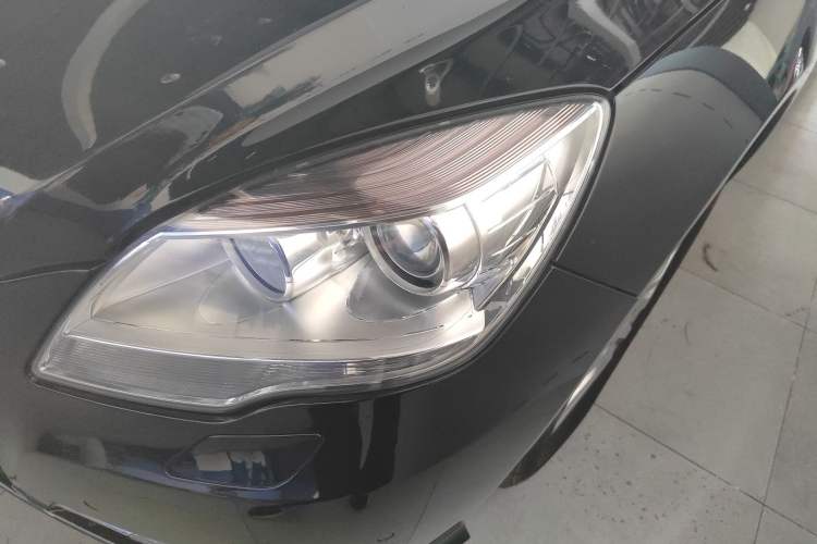 Used Mercedes-Benz R-Class 2017 R 320 4MATIC Business Edition Prestige Model
