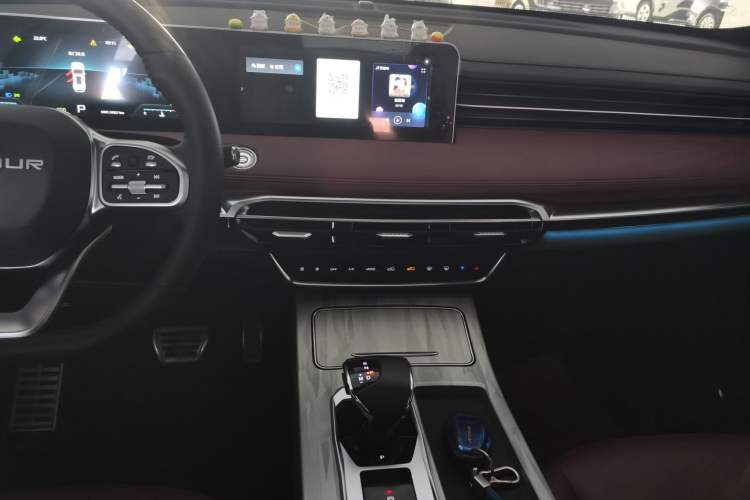 Used JETOUR X70 PRO 2023 1.5T DCT Comfort Edition 7-Seater