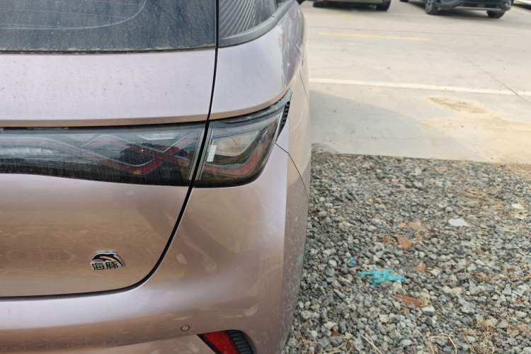 Used BYD Dolphin 2021 405 km Fashion Edition
