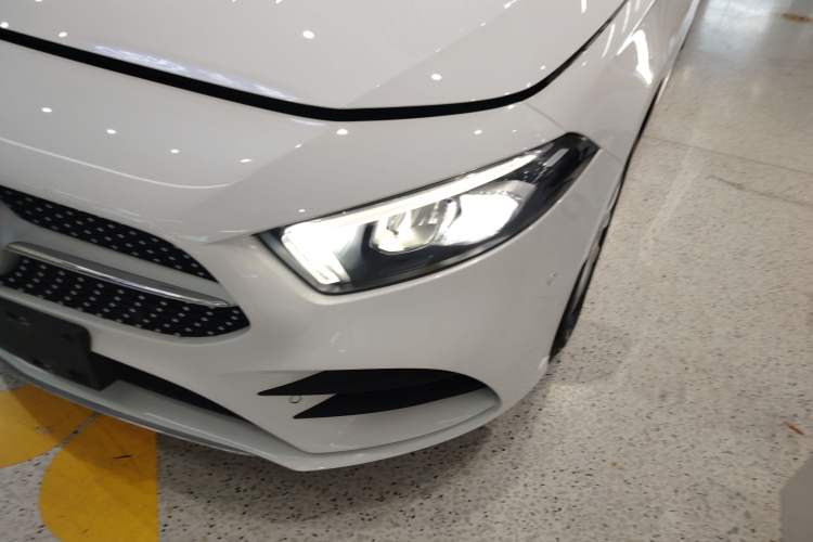 Used Mercedes-Benz A-Class 2020 Restyled A 200 L Sport Sedan Fashion Version
