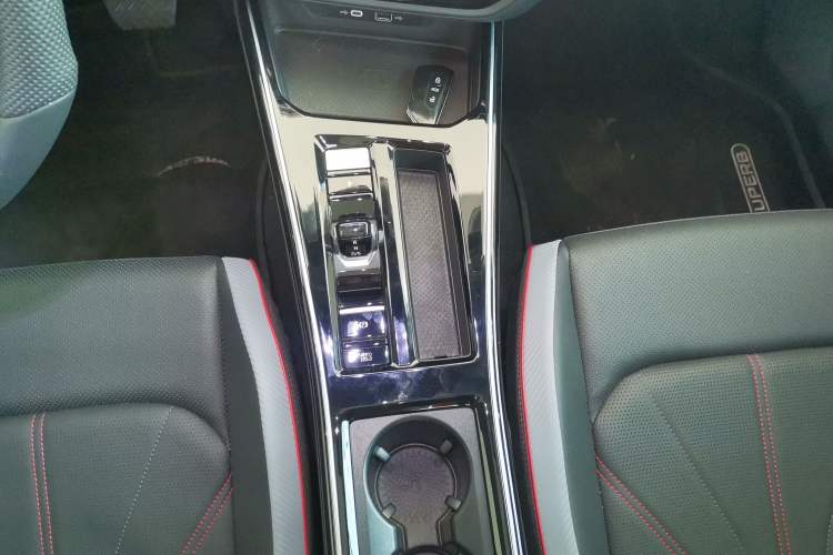 Used Volkswagen Lamando 2025 Lavida L 280TSI DSG Cool & Spicy Edition
