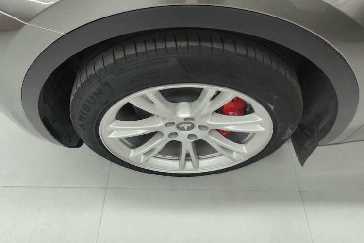 Used Tesla Model Y 2022 Rear-Wheel-Drive Version