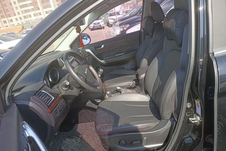 Used Haval H6 2017 Red-Label Sport Edition 1.5T Manual Two-Wheel Drive Elite Model
