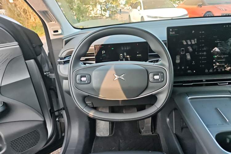 Used XPeng G6 2025 625 Long-Range Max Flagship Edition
