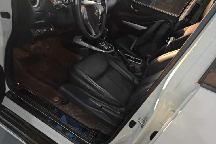 Used Nissan Terra 2020 2.5L XL Upper 4WD Automatic Four-Wheel Drive Luxury Edition