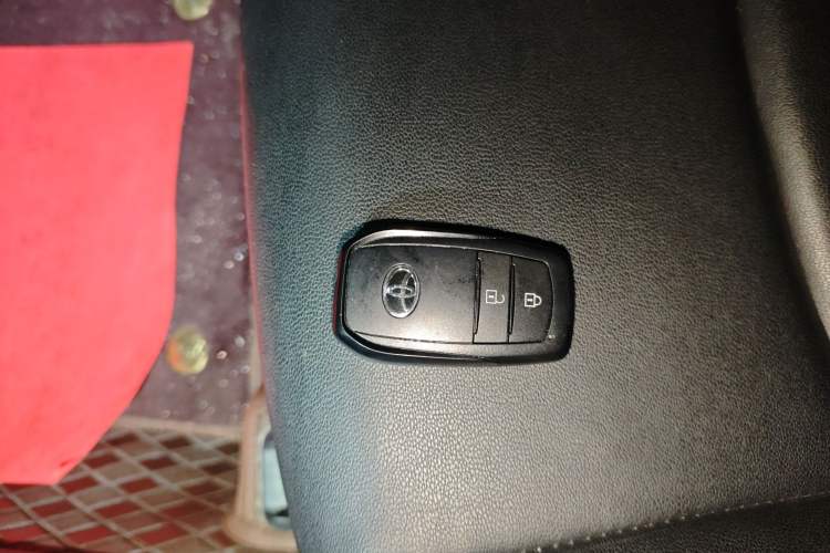 Used Toyota Corolla Cross 2023 2.0L Luxury Edition
