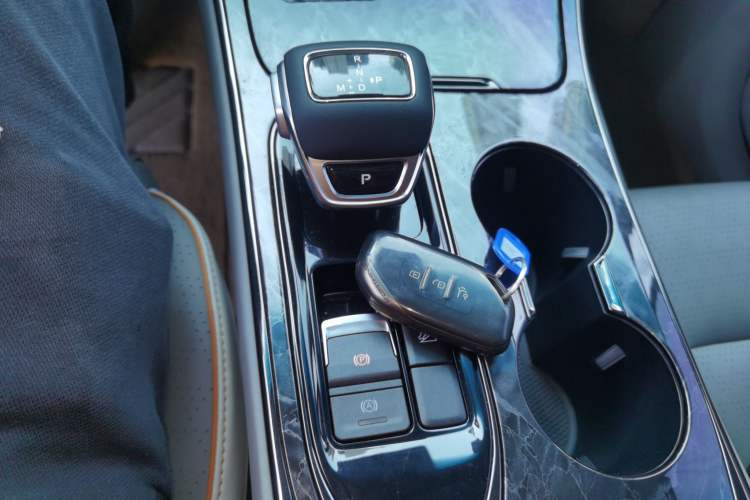 Used FORTHING Yacht 2022 1.5T DCT Chasing-the-Waves Edition
