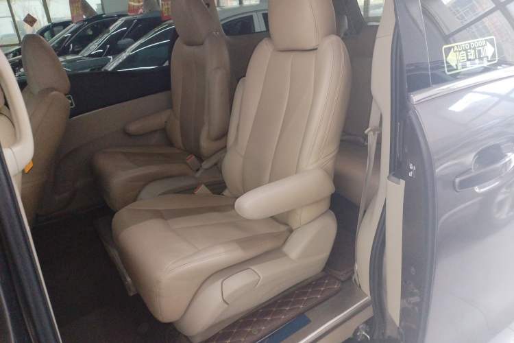 Used Buick GL8 2015 2.4L Luxury Business Premium Edition
