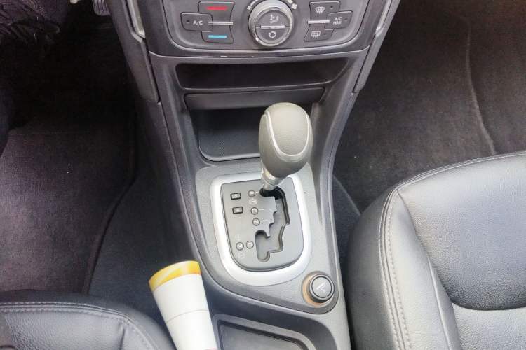 Used Peugeot 308 2014 Enjoyment Edition Classic 1.6L Automatic Fashion Model
