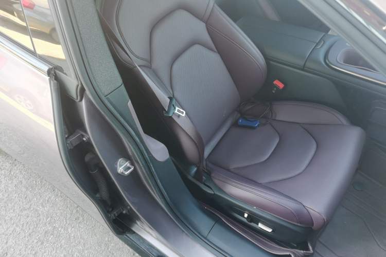 Used  SU7 2024 Rear-Drive Long-Range Intelligent Driving Version
