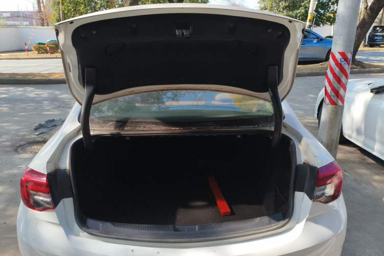 Used Buick Regal 2017 20T Luxury Model