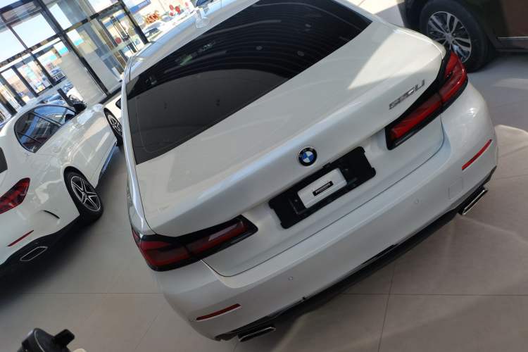 Used BMW 5 Series 2021 525Li Luxury Package
