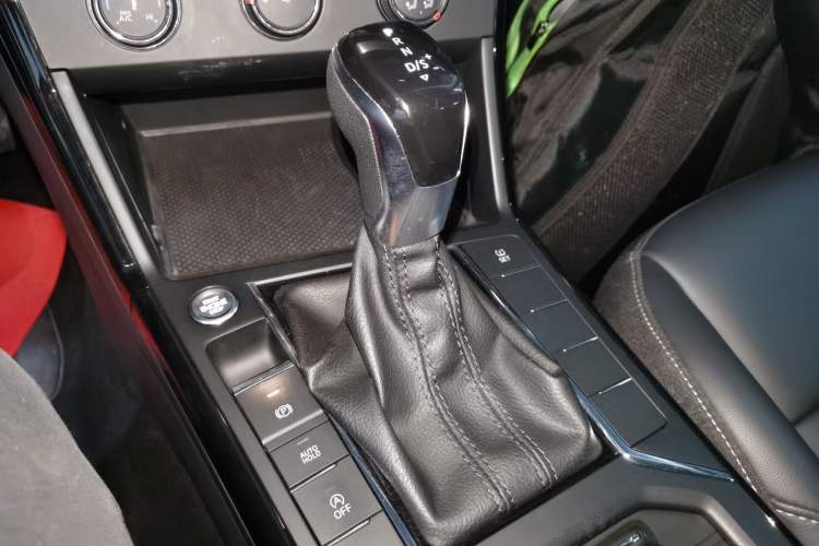 Used Volkswagen Passat 2020 Revised Version 280TSI Business Edition China VI Standard