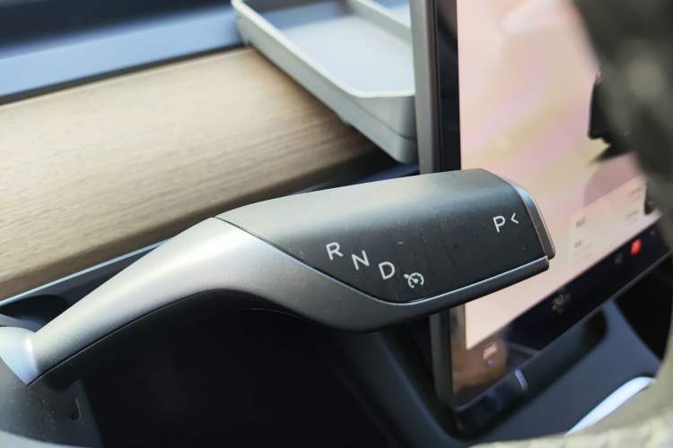 Used Tesla Model Y 2022 Rear-Wheel-Drive Version