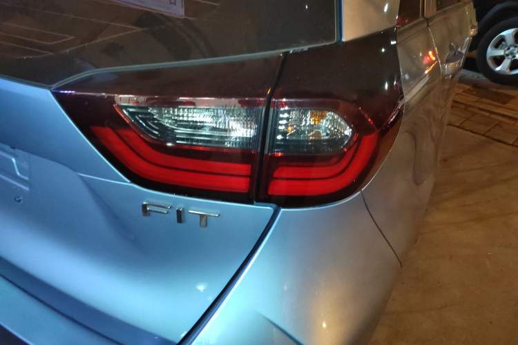 Used Honda Fit 2021 1.5L CVT Trend Edition