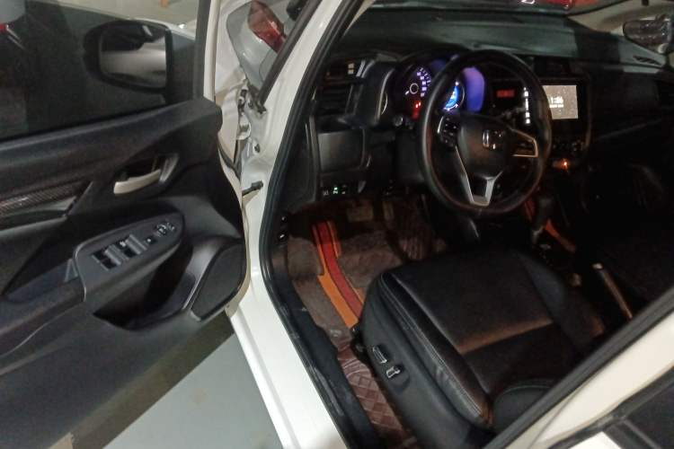 Used Honda Fit 2016 1.5L LXS CVT Comfort Sunroof Version