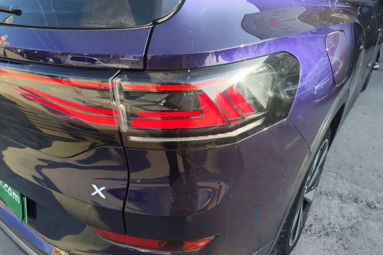 Used Volkswagen ID.6 X 2021 Pro Smart Long-Range Edition