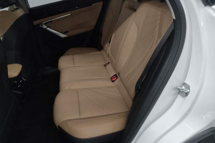 Used Geely Auto FX11 2023 1.5TD DCT Prestige Edition
