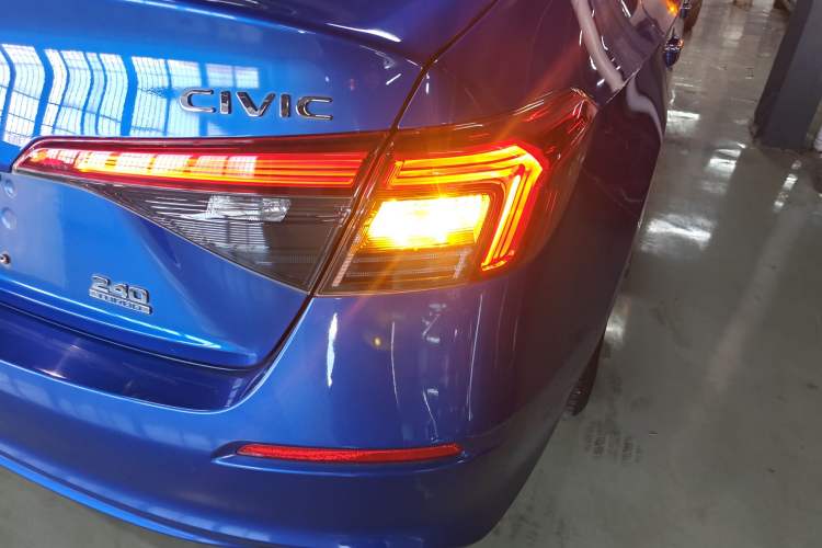 Used Honda Civic 2022 240TURBO CVT Dynamic Edition
