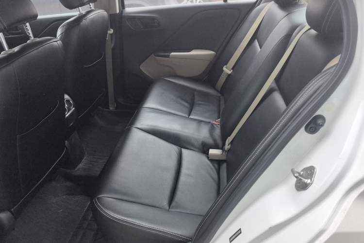 Used Honda City 2015 1.5L CVT Comfort Version
