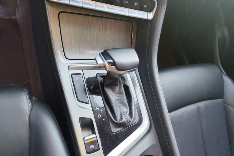 Used Changan CS55PLUS 2020 1.5T Automatic Colorful Model
