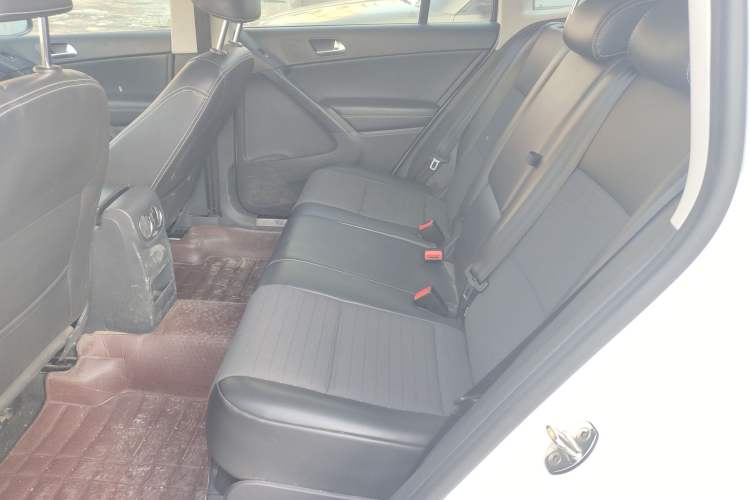 Used Volkswagen Tiguan 2016 280TSI Automatic Two-Wheel-Drive Silk Road Style Edition
