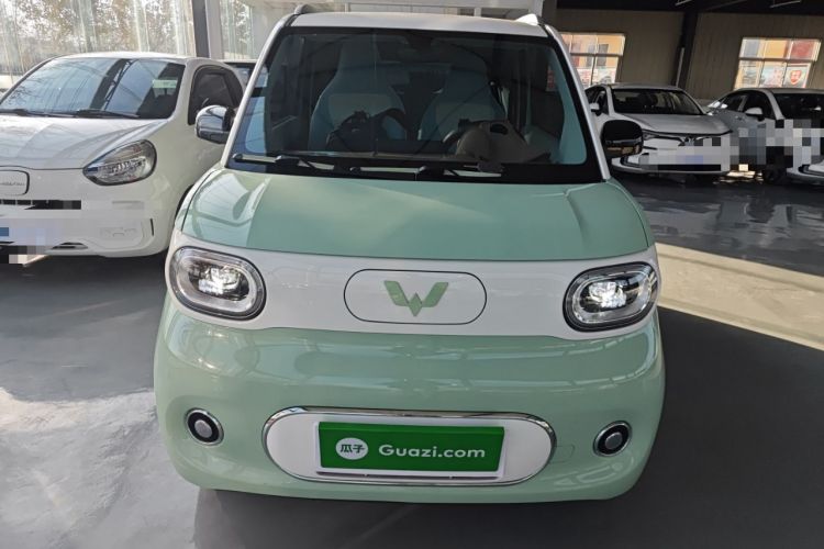 Used Wuling Hongguang MINIEV 2024 3rd Generation 215km Advanced Version
