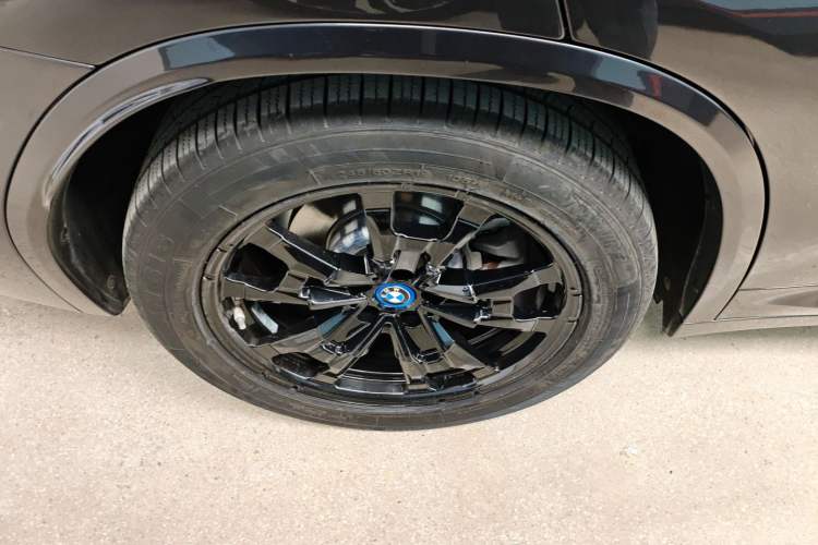 Used BMW iX3 2022 Leading Model
